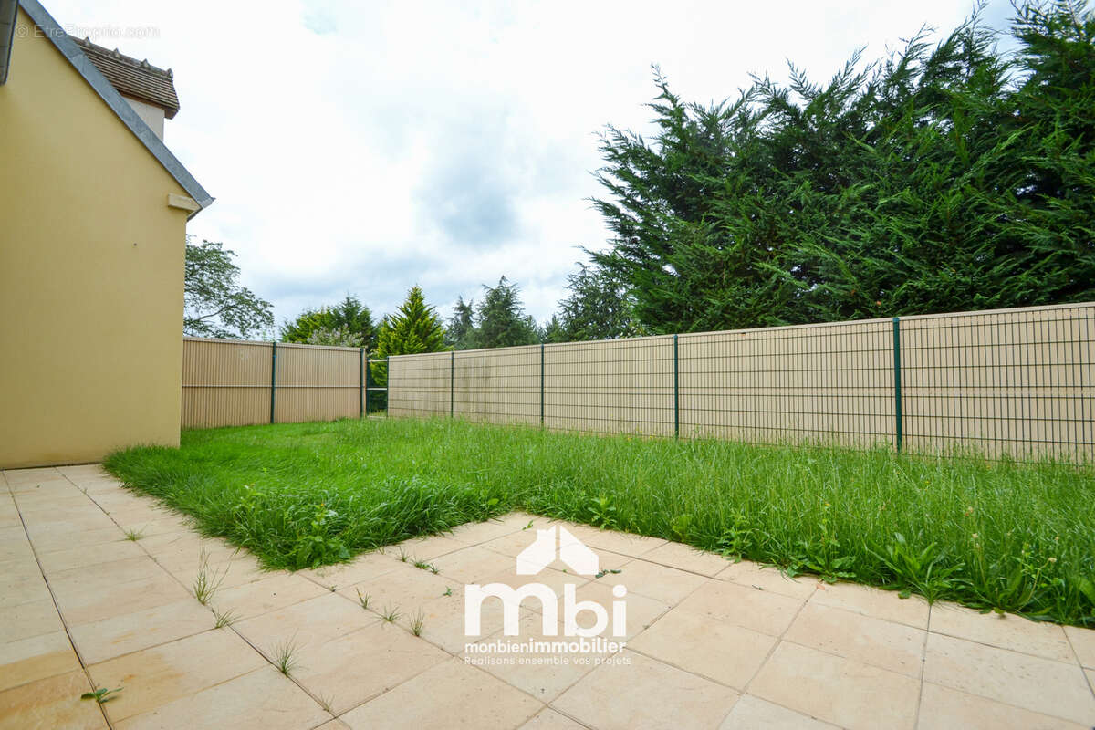 Maison à MORTEFONTAINE