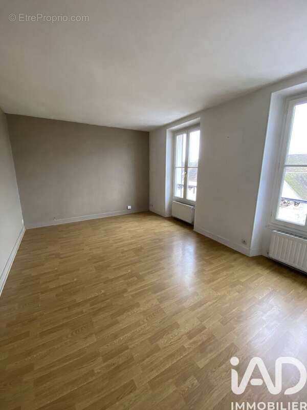 Appartement 56 m² à Avon  - photo 2