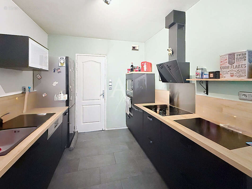 Maison à VILLEVEQUE