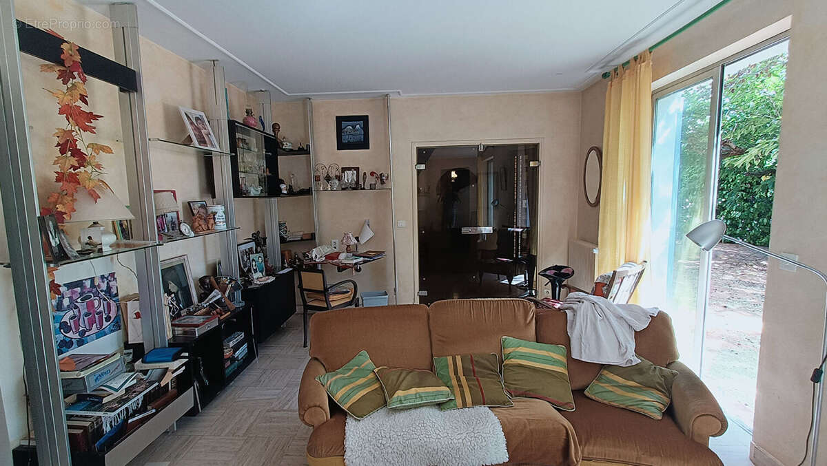 Maison  provençale Millau 7 pièces avec terrain proche centre ville 192m2 - photo 12
