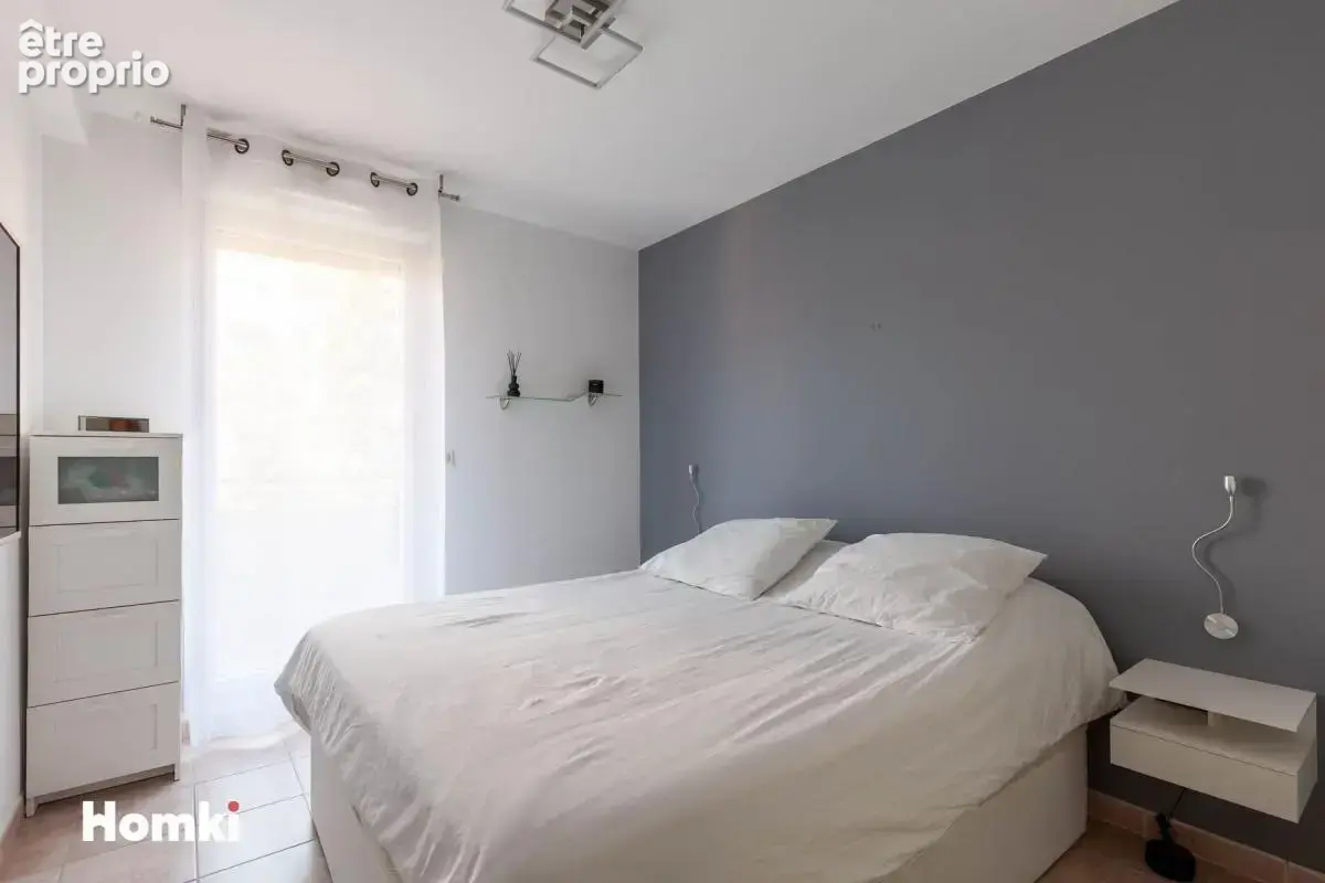 Appartement T3 de 67 m² à Marseille 13005, Rue Jules Gontard - photo 10