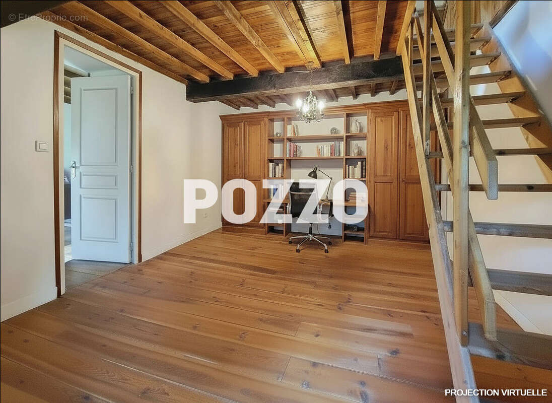 Maison à SAINT-SAUVEUR-LENDELIN