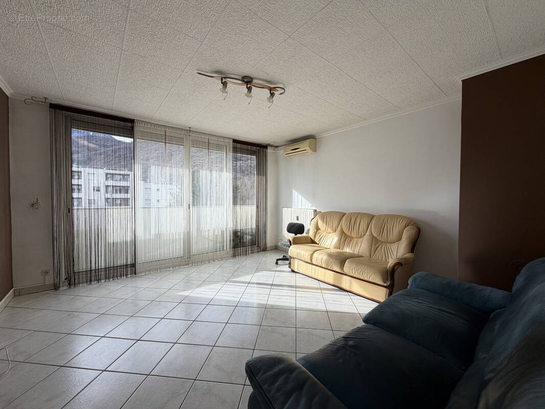 Appartement à SEYSSINET-PARISET