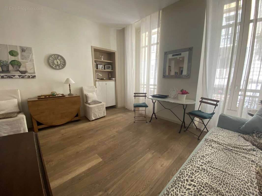 Appartement à NICE