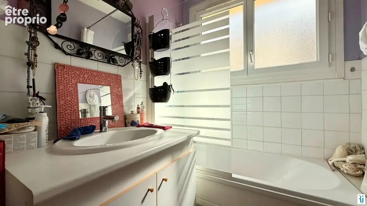 Appartement 4 pièces avec balcon - Petit-Couronne - photo 7