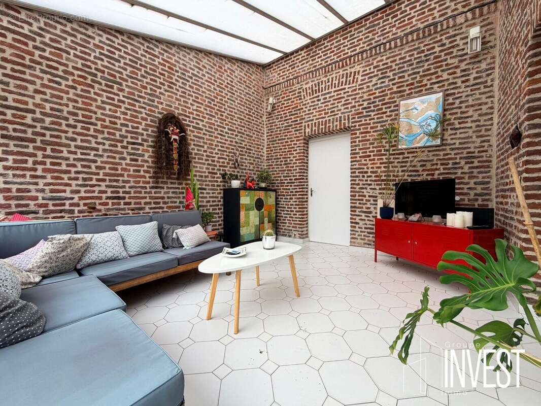 Maison à SIN-LE-NOBLE