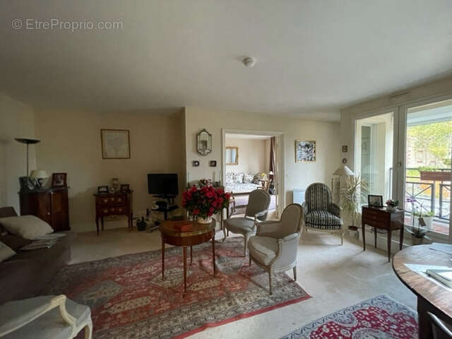 RESIDENCE AVEC SERVICES - Appartement de 3 pièces en vente loué aux Hespérides - photo 2