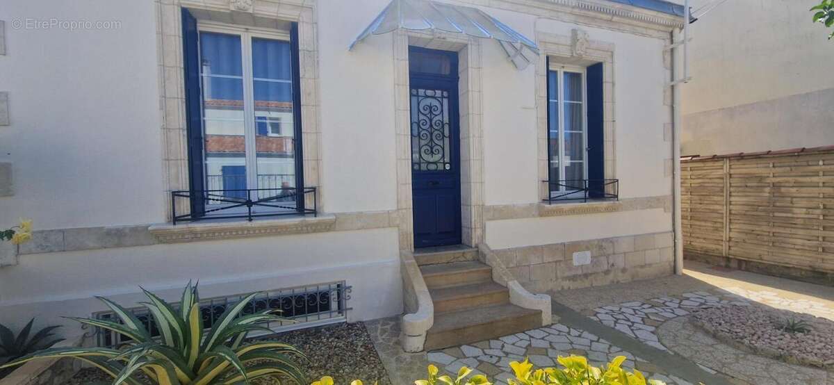 Maison à LA ROCHELLE