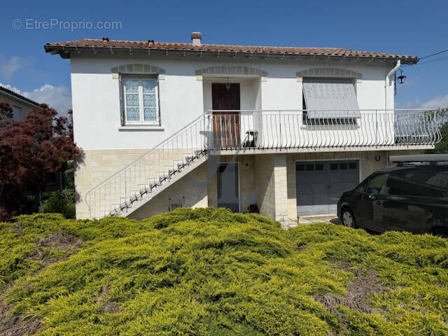 Maison à PORTES-LES-VALENCE