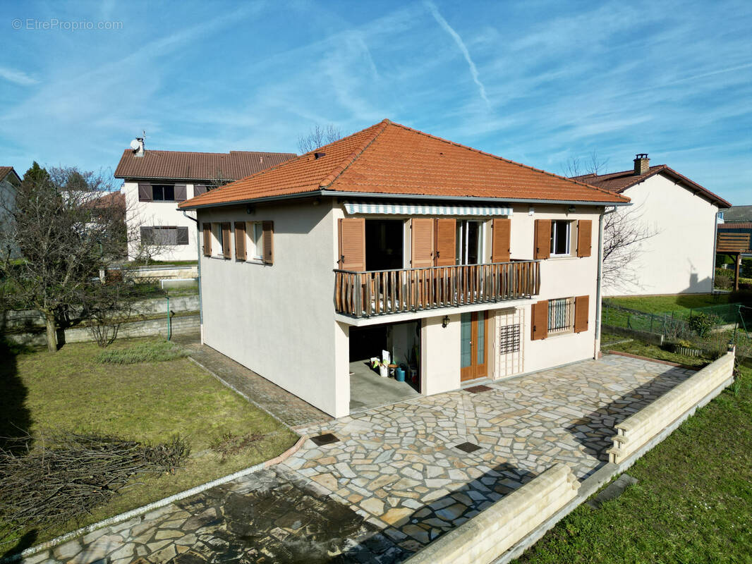 Maison à ROMAGNAT