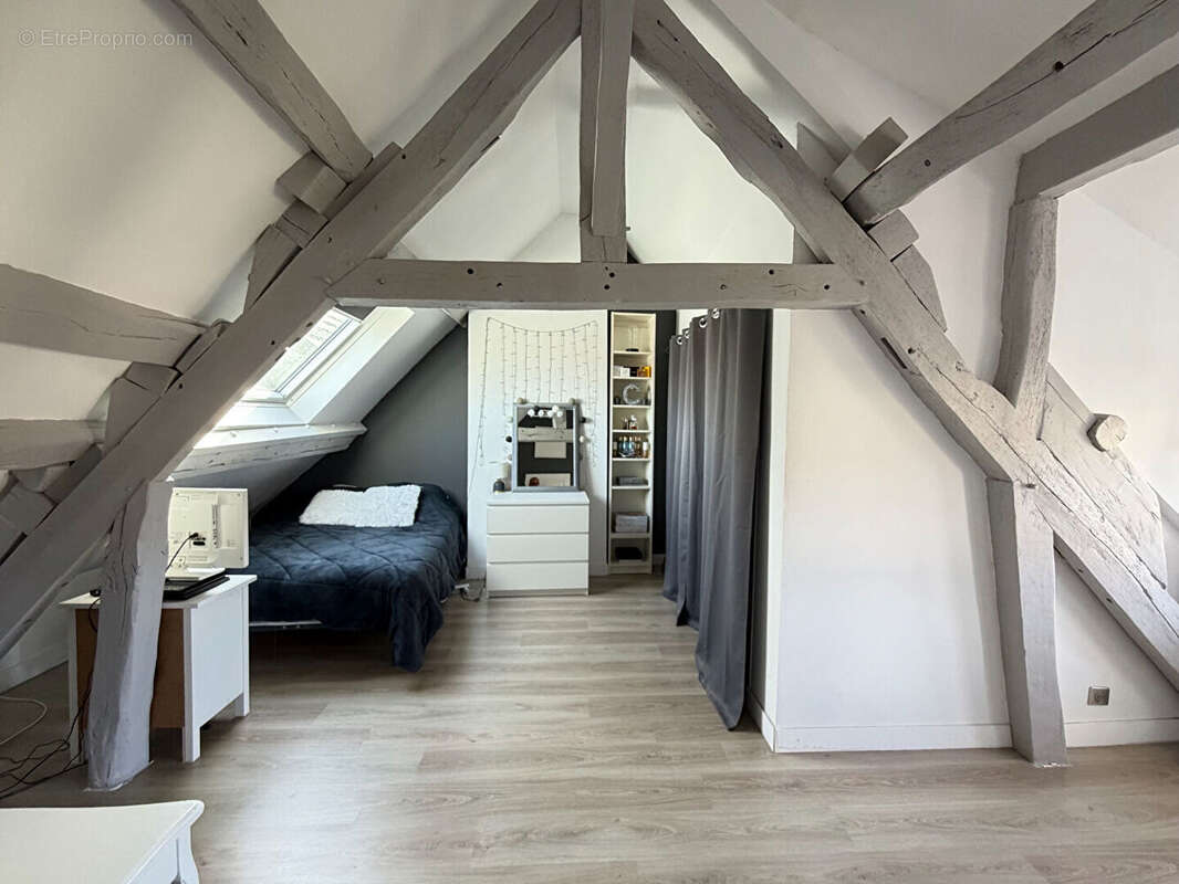 Maison à QUINCY-VOISINS