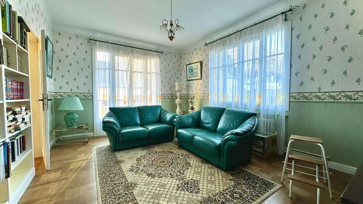 Maison à CASSAGNES-BEGONHES