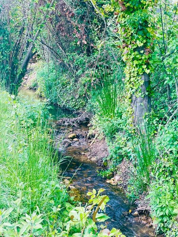 Maison à VILLECROZE