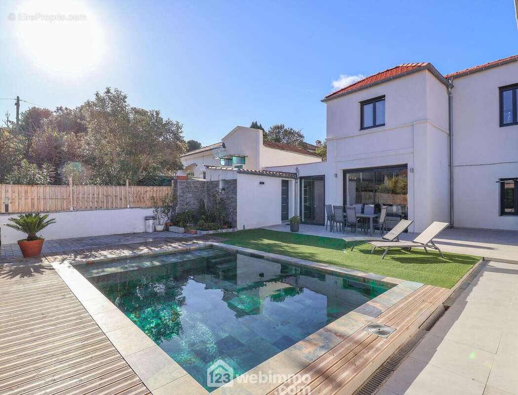 Maison à MARSEILLE-9E