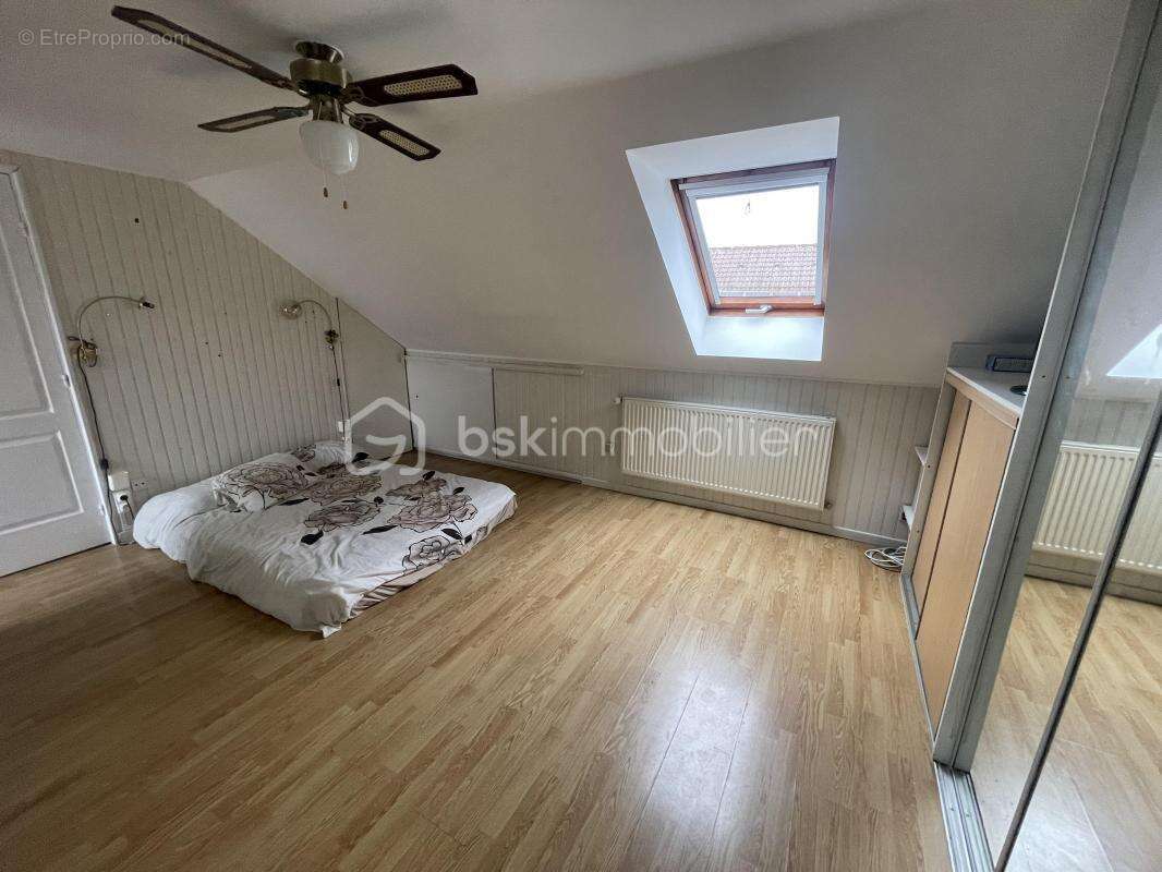 Maison à ROISSY-EN-BRIE