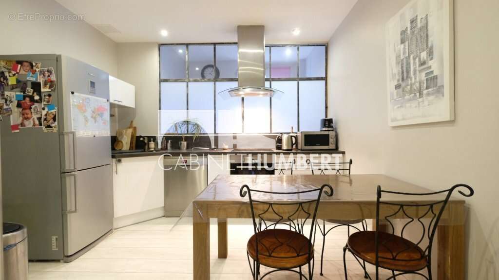 Appartement à SAINT-ETIENNE