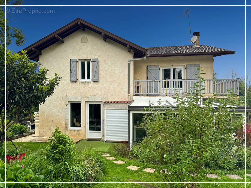 Maison à PEYREHORADE