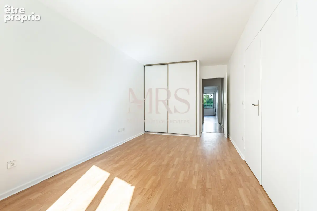 Appartement 3 pièces 80 m² à vendre à Paris-16e (75016) - photo 8