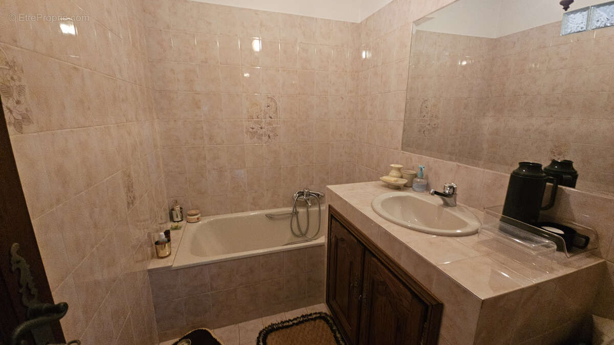 Maison à PEYMEINADE