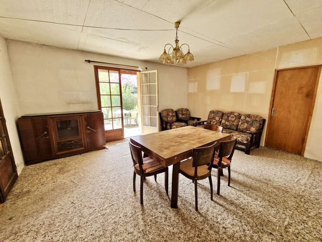 Maison à CHEVAL-BLANC