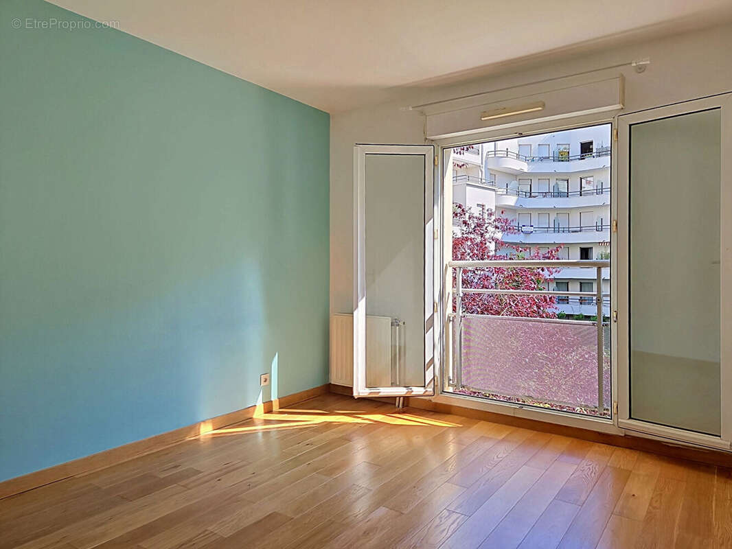 Appartement à CHATILLON