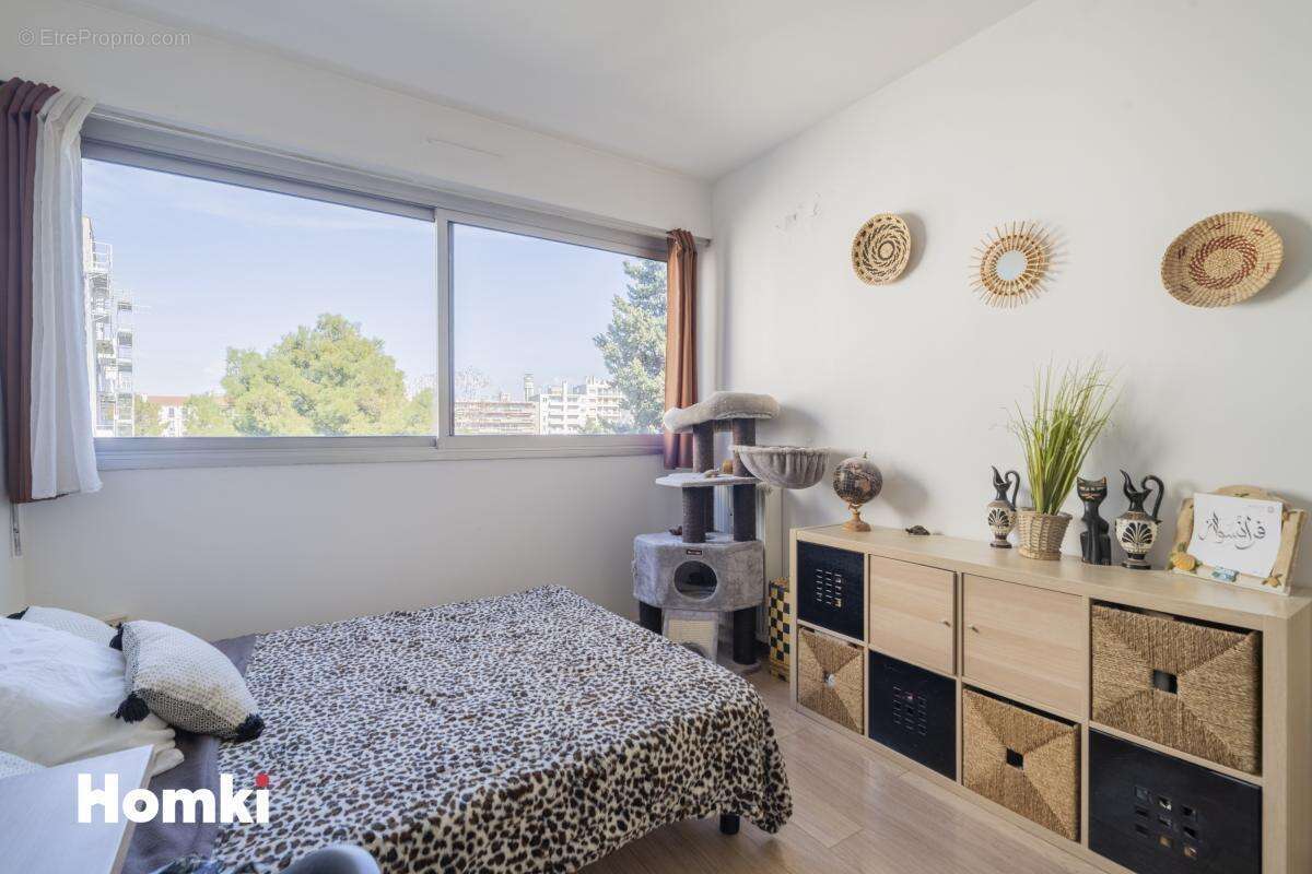Appartement à MARSEILLE-8E