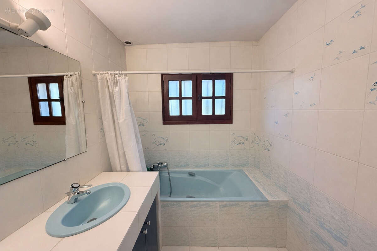 Maison à CASTELNAU-LE-LEZ