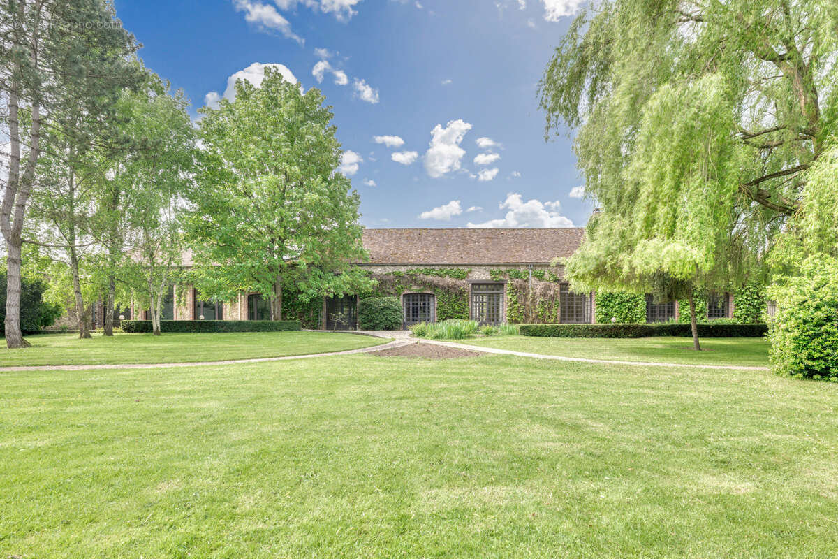 Maison à BAILLEAU-ARMENONVILLE