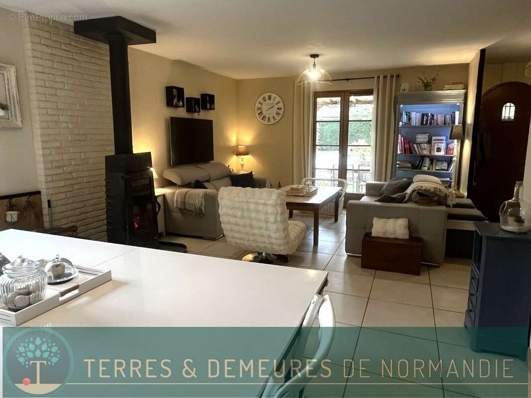 Maison à THIBERVILLE