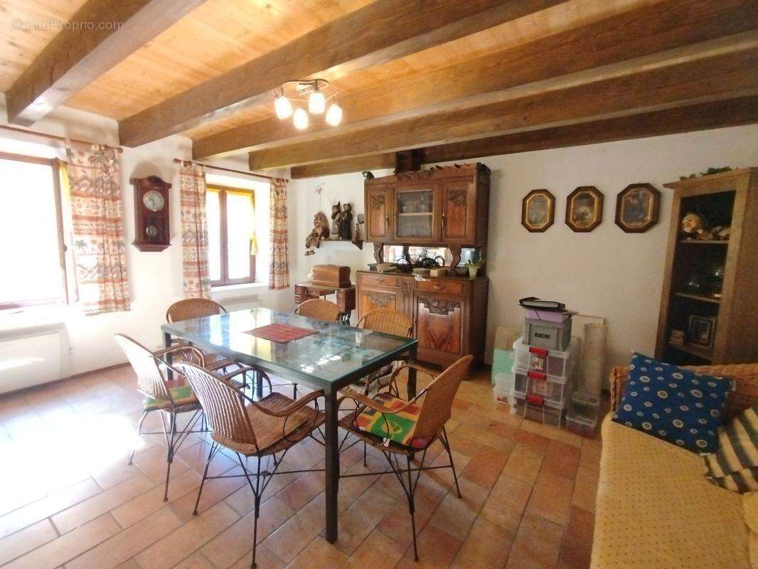 Maison à MIELLIN