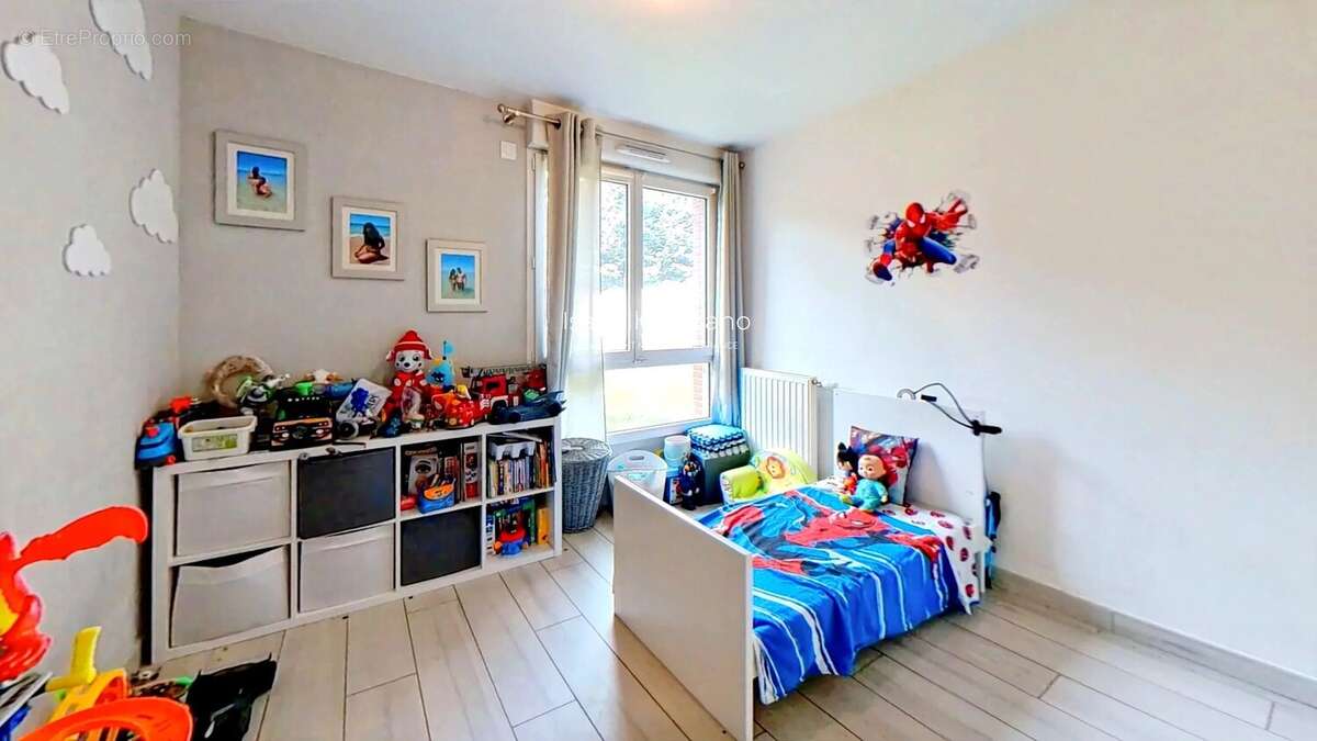 Appartement à NEUILLY-SUR-MARNE