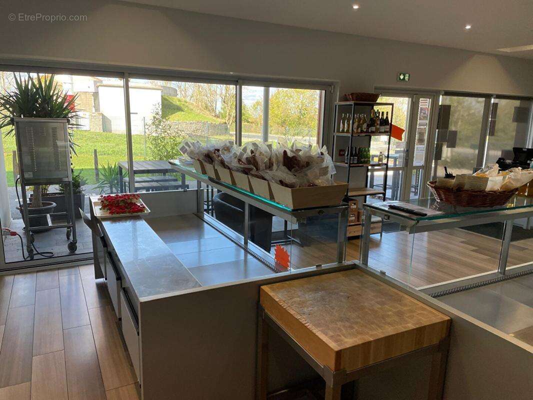 Ensemble immobilier d'exception - Logement type 4 + Activité commerciale - photo 7