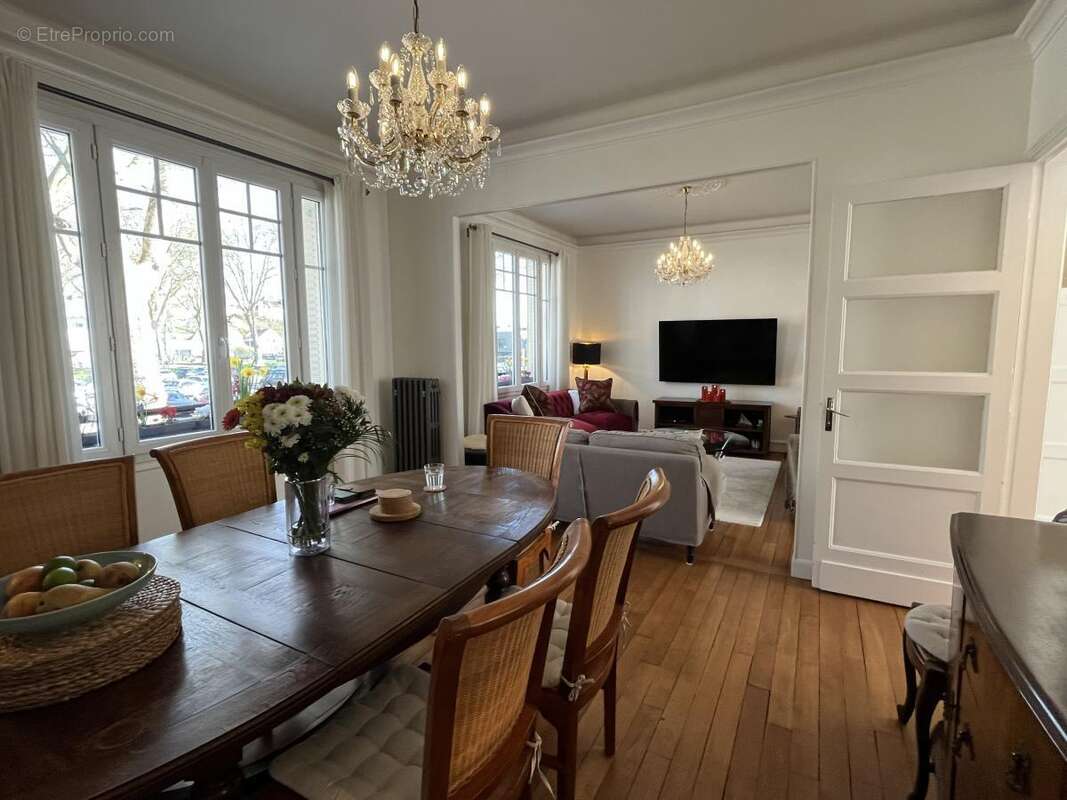 Maison 141 m² à Epernay  - photo 2