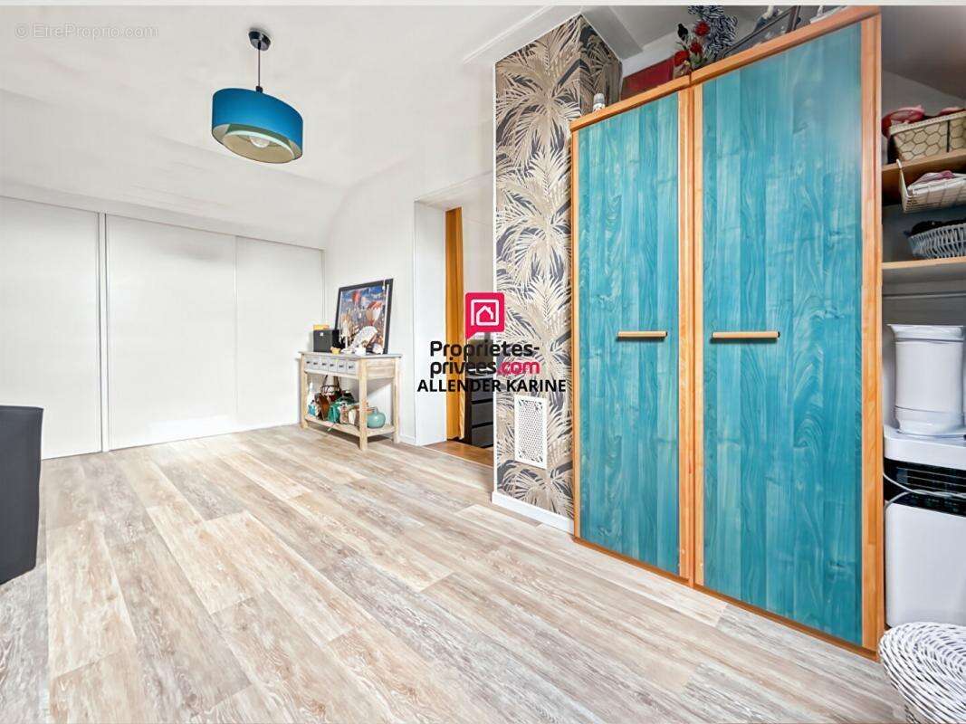 Maison à THORIGNY-SUR-OREUSE