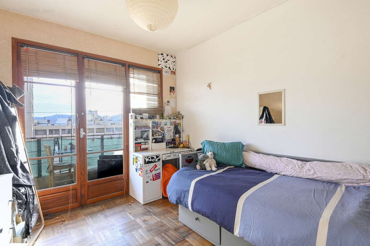 Appartement à MARSEILLE-10E
