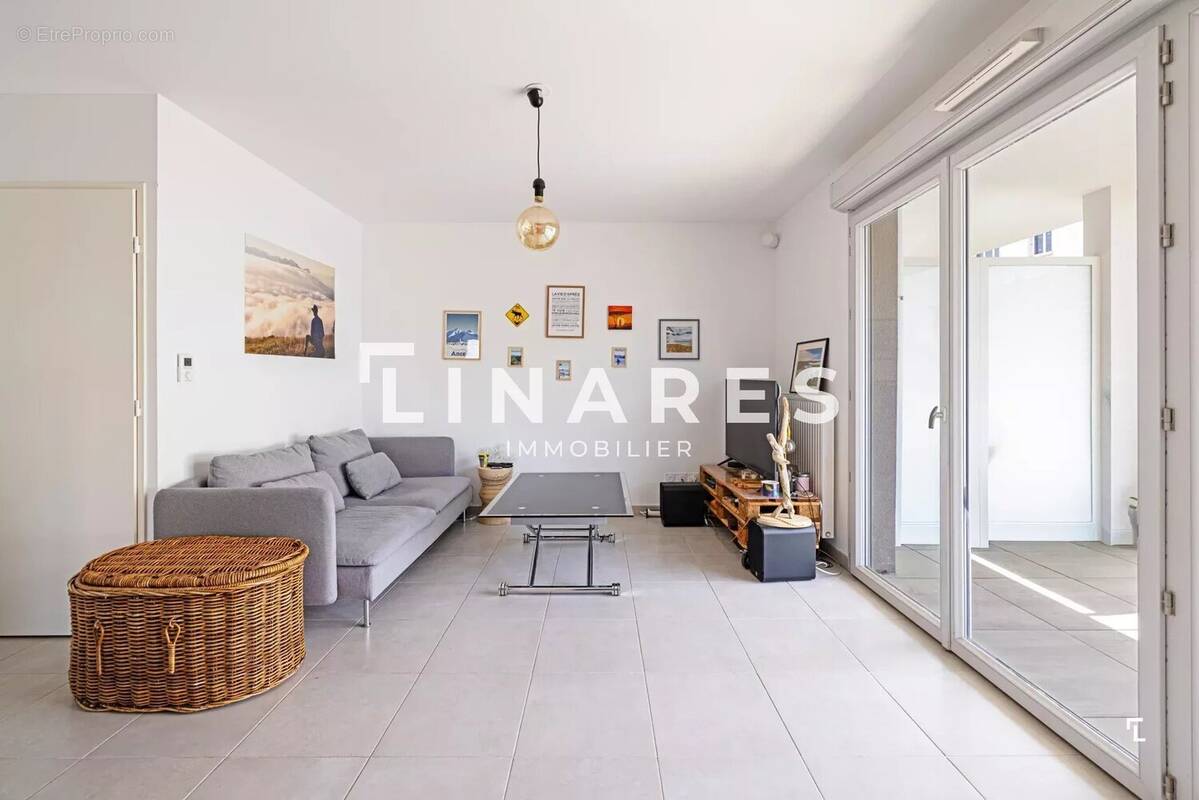 Appartement à MARSEILLE-10E