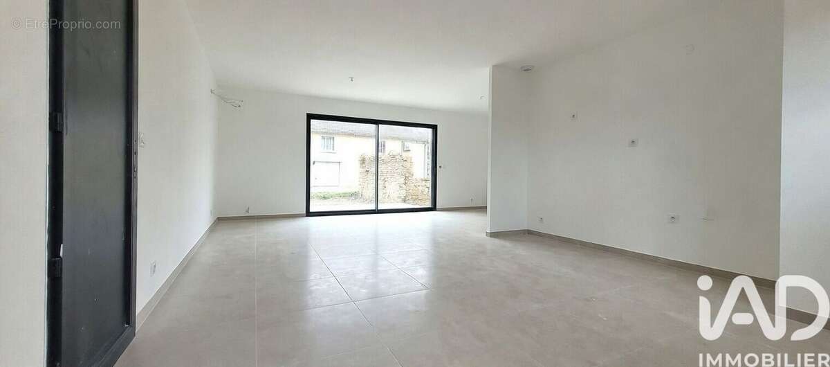 Photo 3 - Maison à CAMARET-SUR-AIGUES