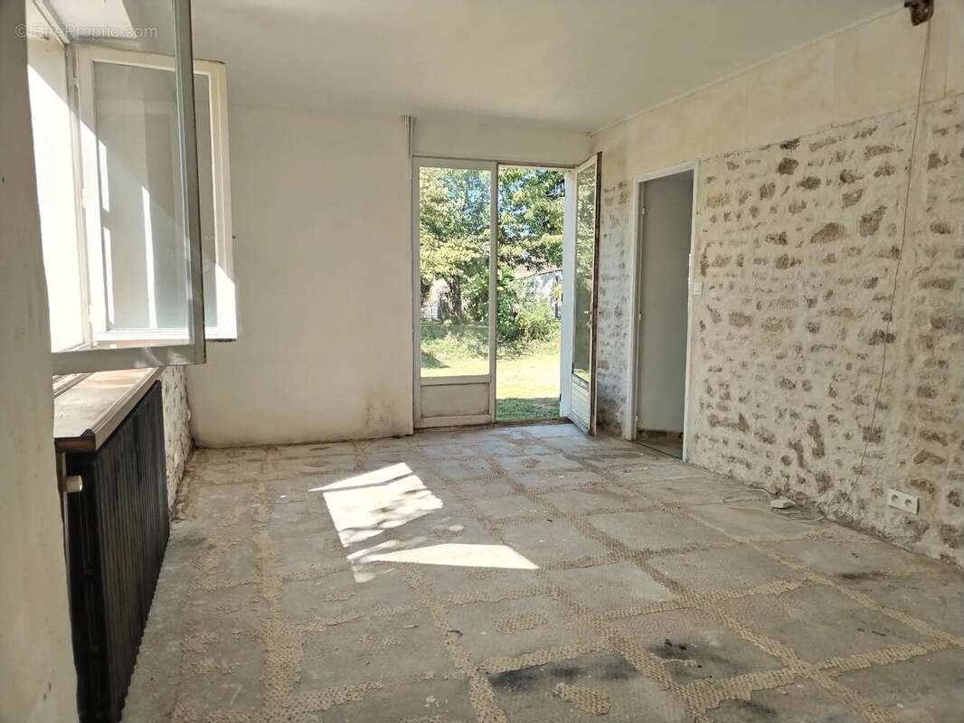 Maison de campagne type longère 150 m² – terrain 1 592 m² - photo 13