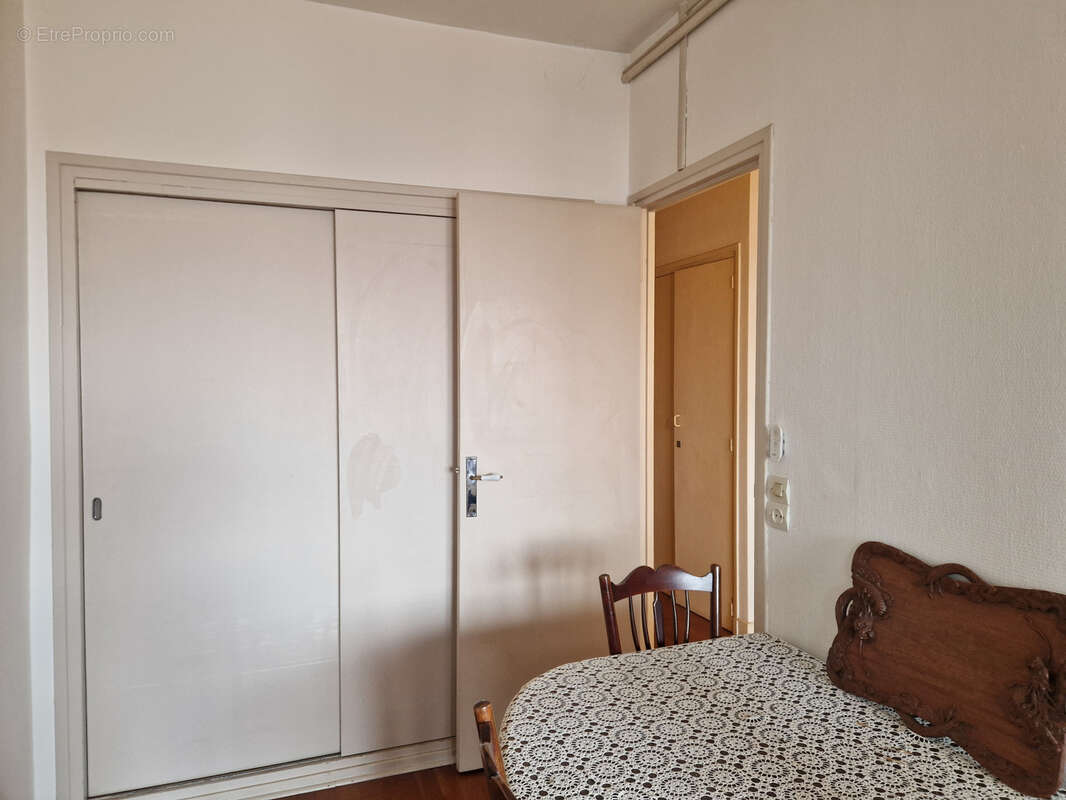 Appartement 70m2 avec TERRASSE et BALCON - photo 4