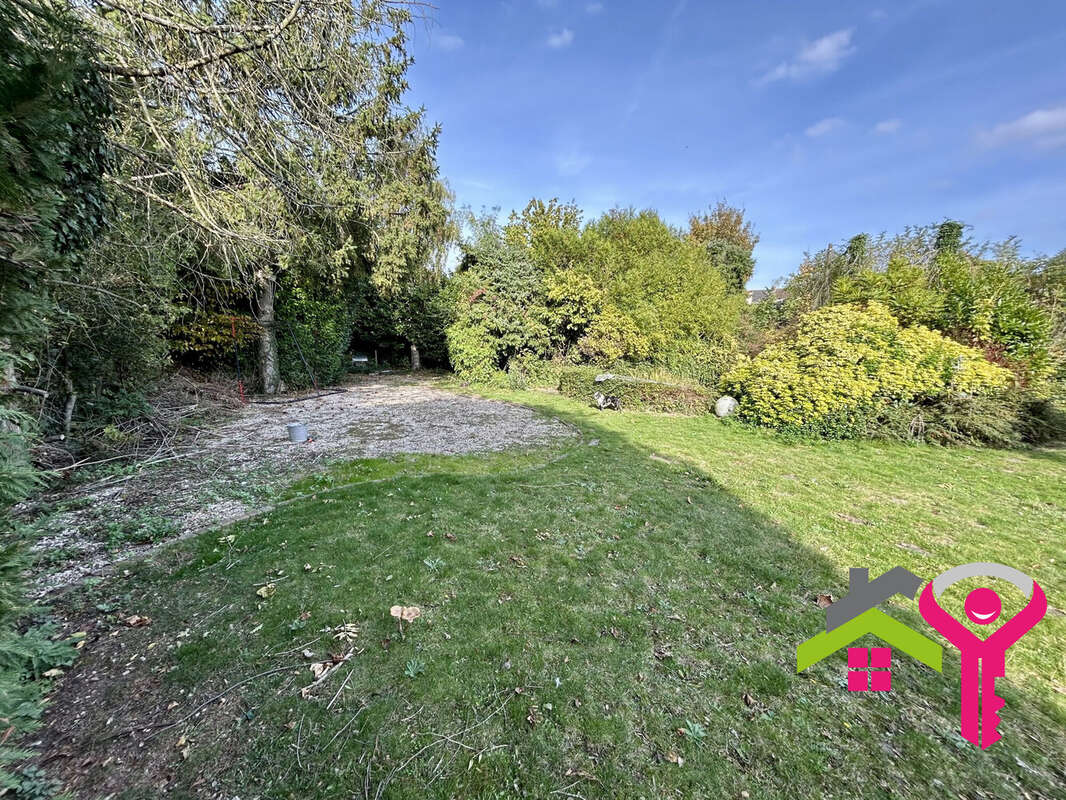 Maison à DOUCHY-LES-MINES