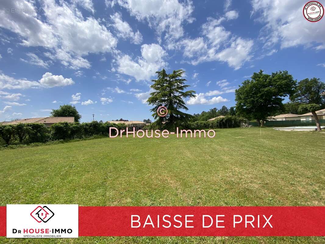 Terrain à PARENTIS-EN-BORN