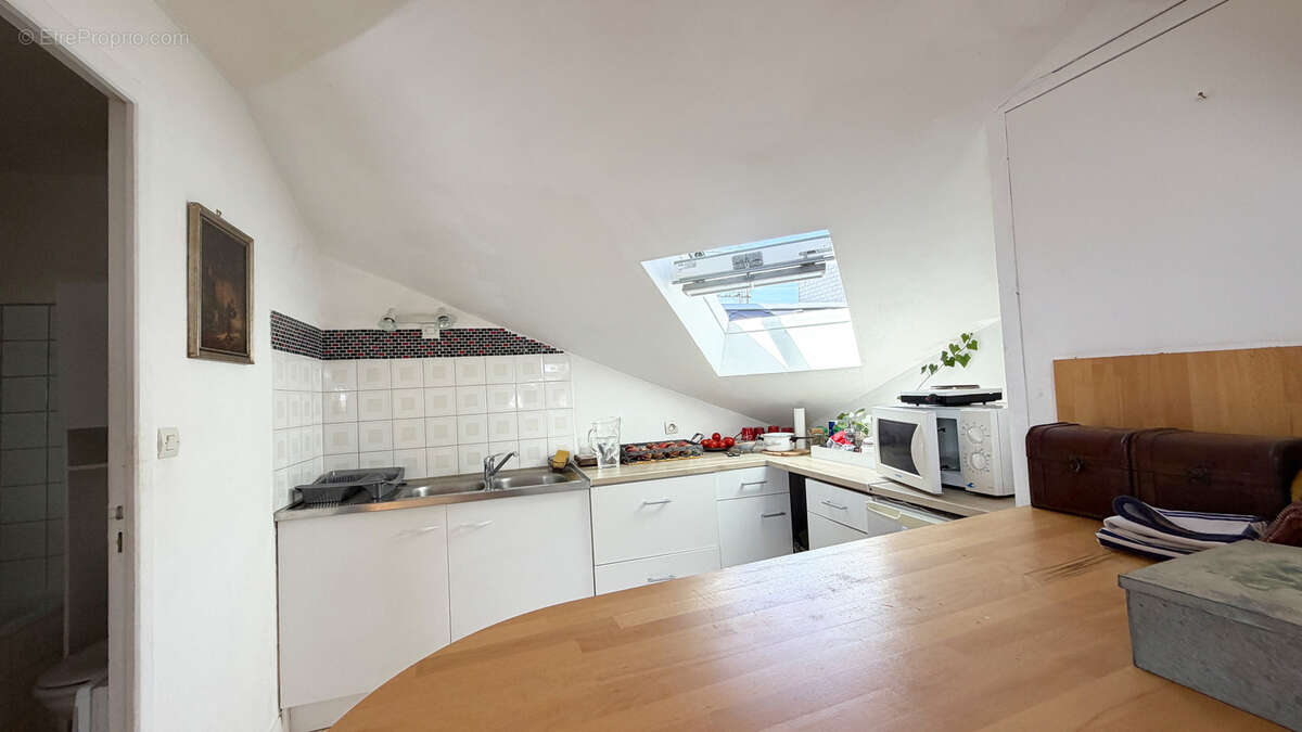 Appartement 35 m² à Beuzeville  - photo 4