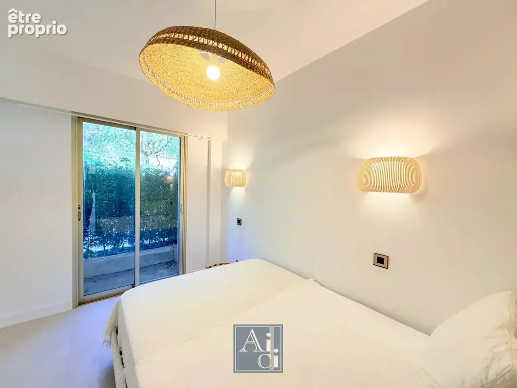 Cannes-vue mer-rez de jardin sureleve - photo 10