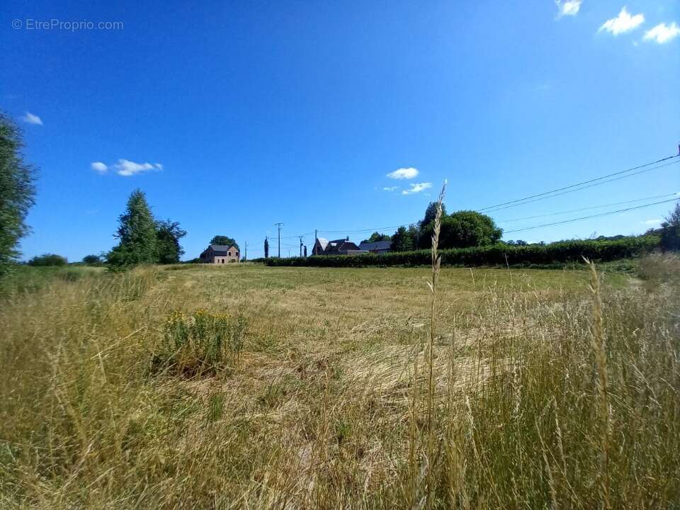 Terrain 400 m² à Montigny-En-Ostrevent  - photo 2