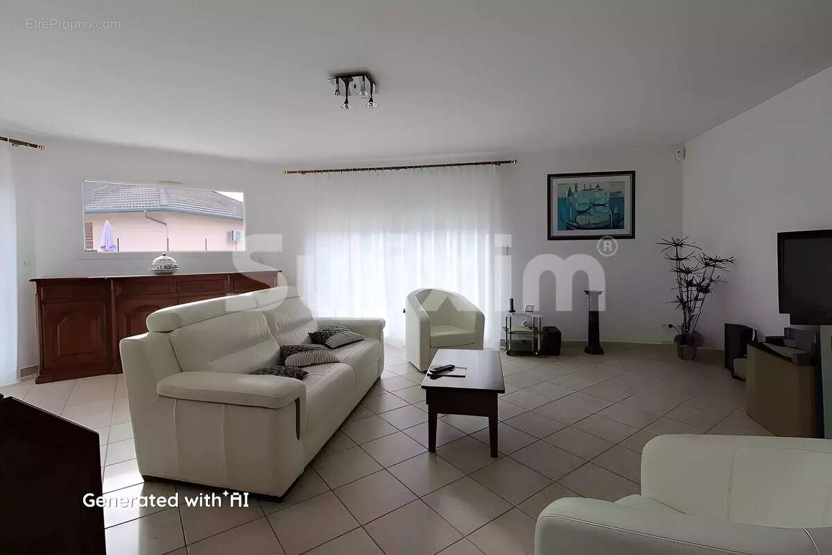 Maison à MOUXY