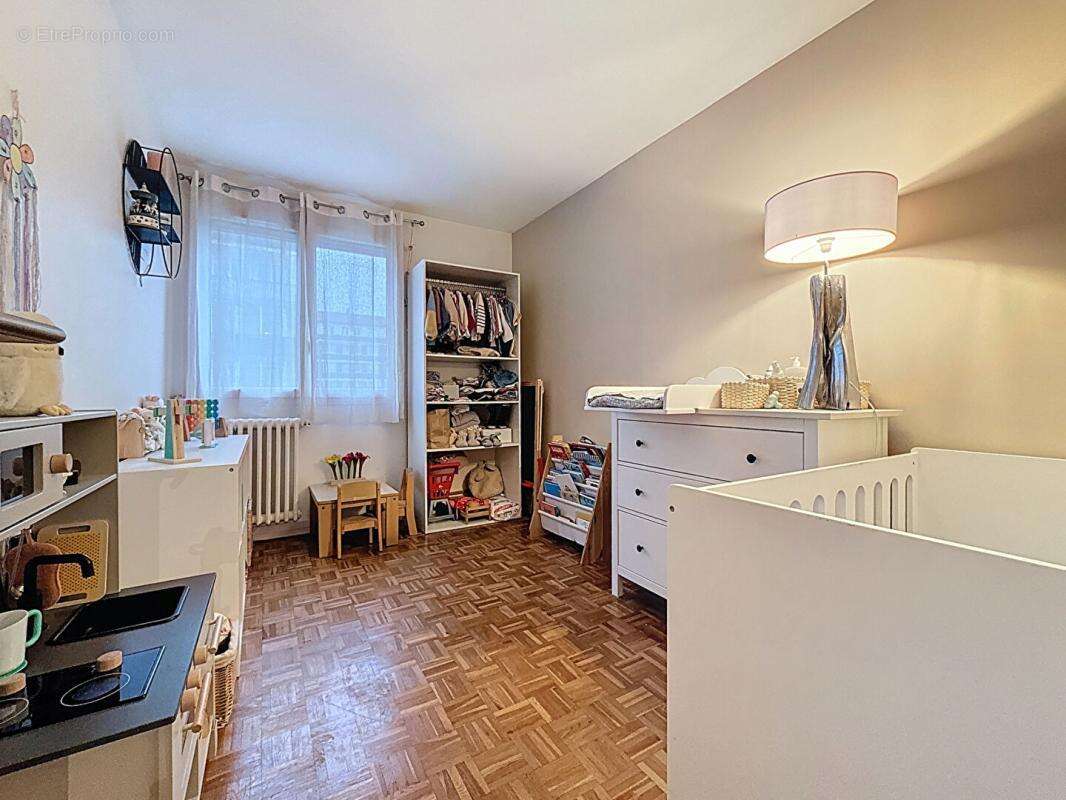 Appartement à VILLEJUIF