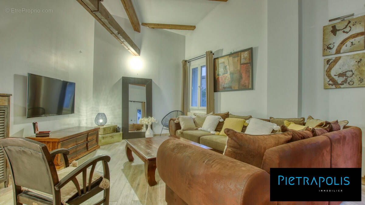 Appartement à GIVORS