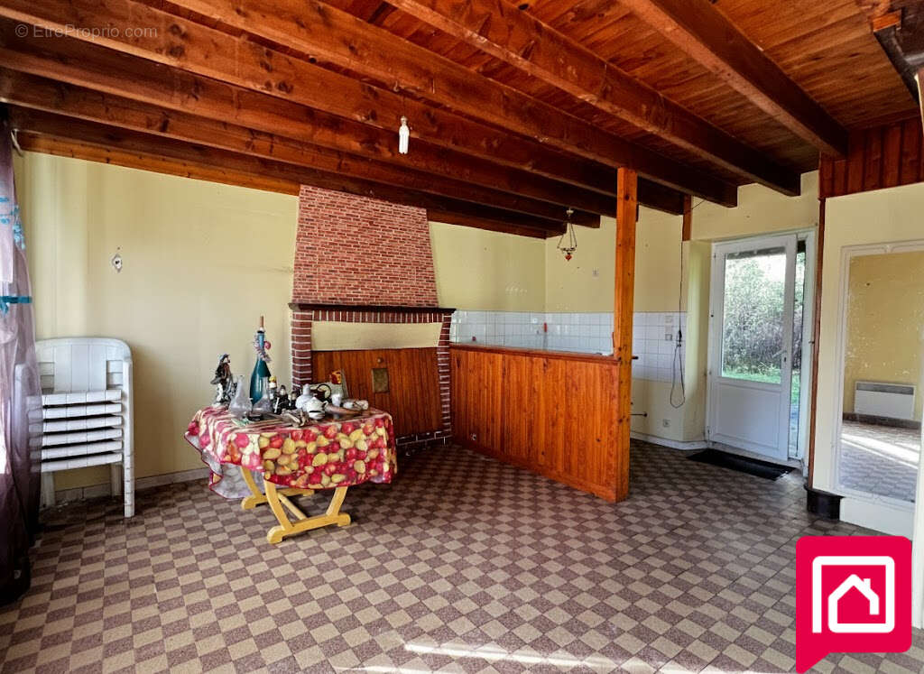 Maison à PLESSE