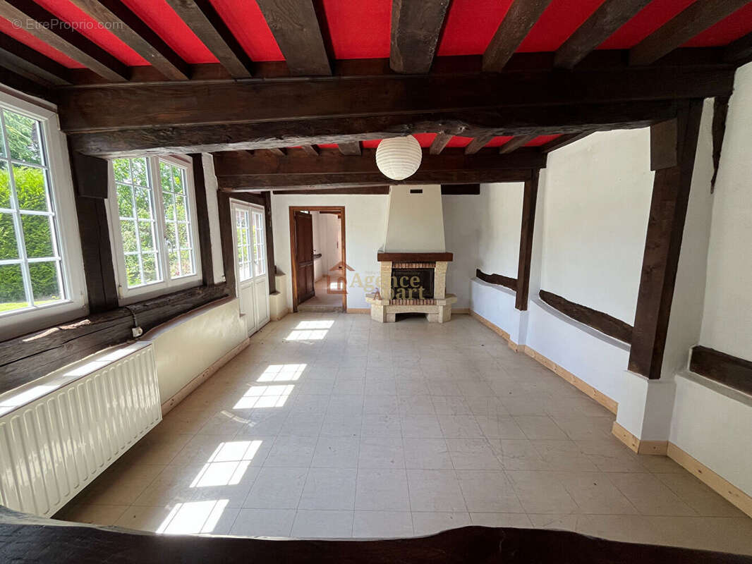 Maison à BEUVRON-EN-AUGE