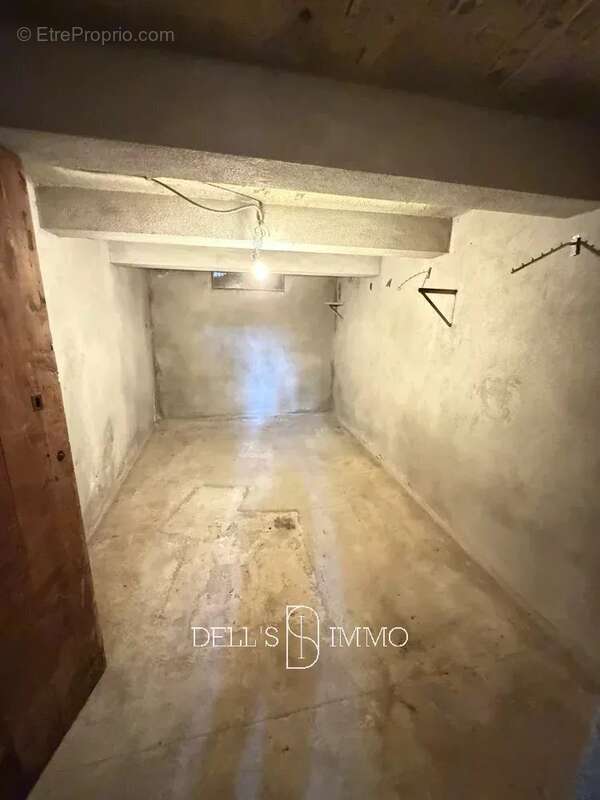 Commerce à VILLEFRANCHE-SUR-SAONE